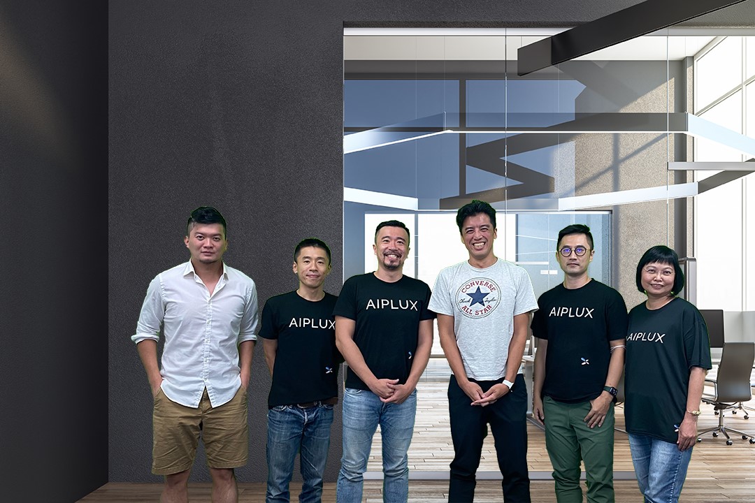 AIPLUX HEADLINE 合照